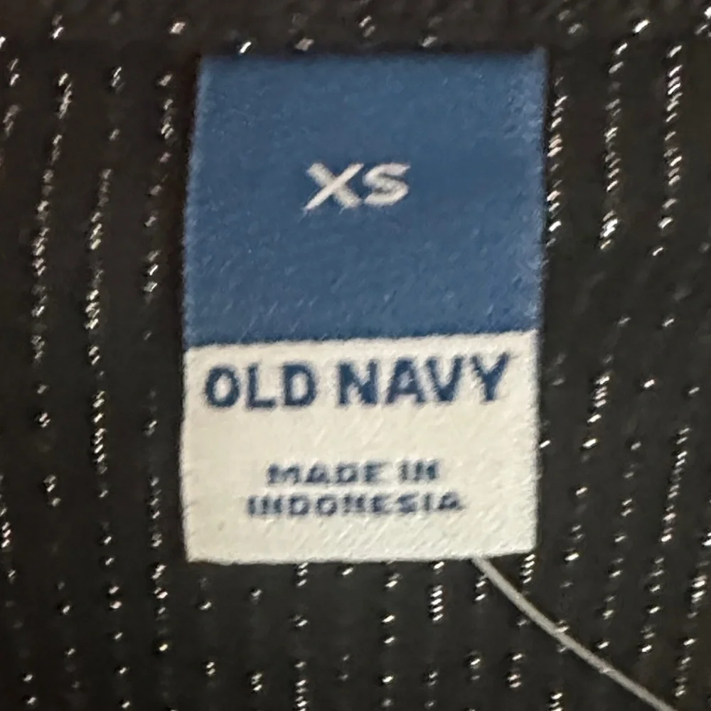 Old Navy - metallic ribbed knit top and skirt set - Picture 2 of 8